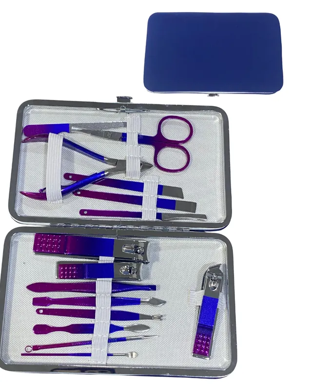 [TF1427] KIT DE MANICURE TITANIO 15PCS